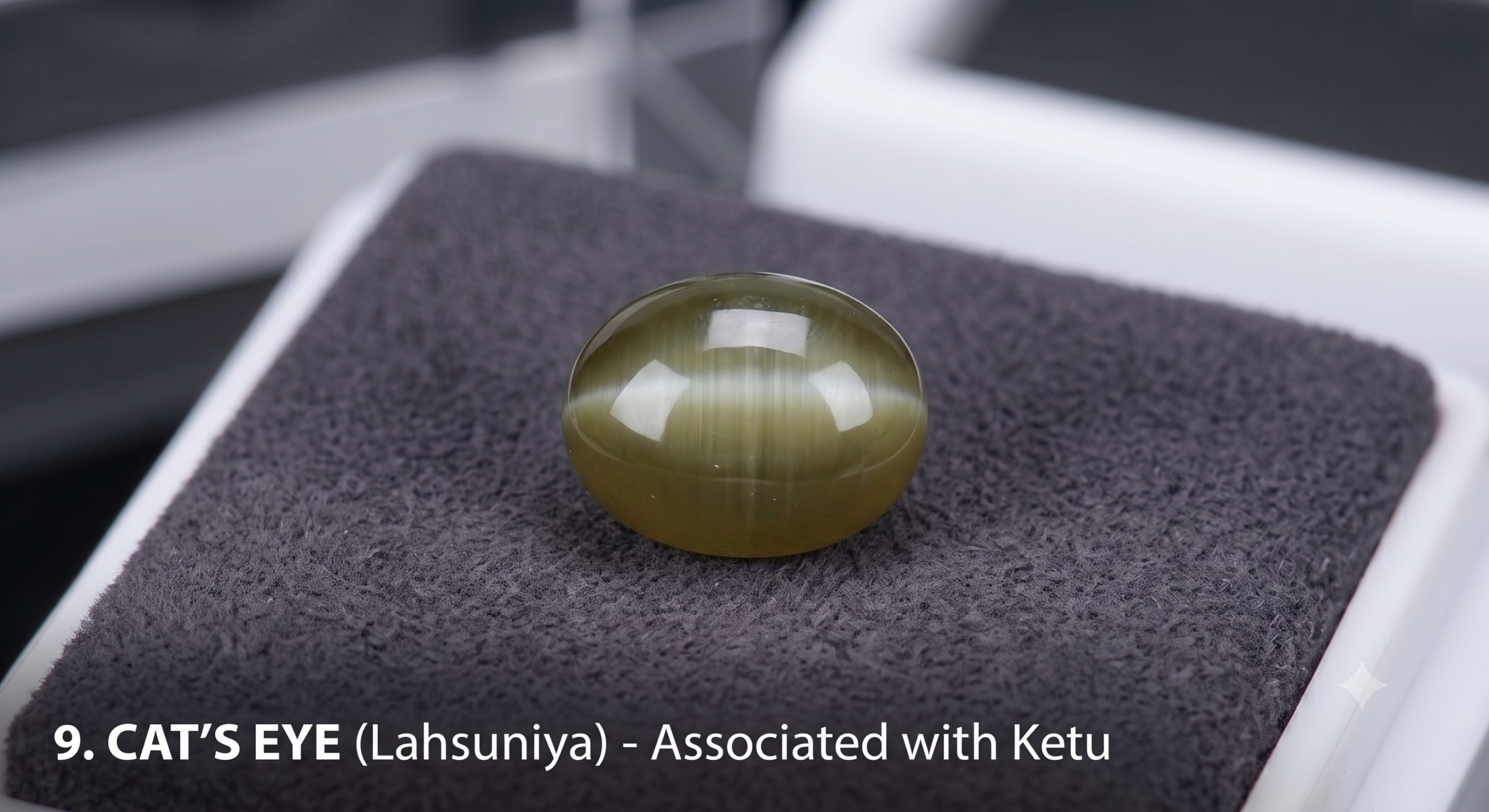 Cat’s Eye (Lehsunia) Cat’s Eye (Lehsunia)